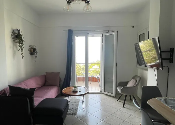 Bayview Bliss * Mikrá Mandínia